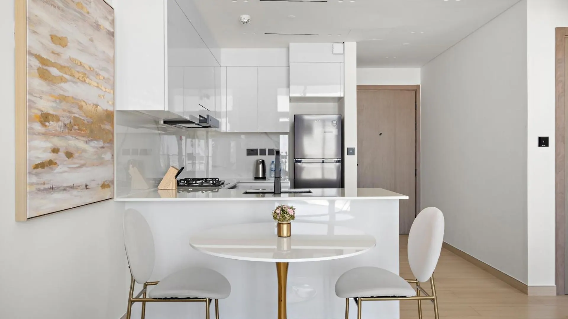 Appartamento Modern And High Floor 1Br At Binghatti Emerald Dubai Emirati Arabi Uniti